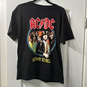 ACDC graphic women’s shirt M